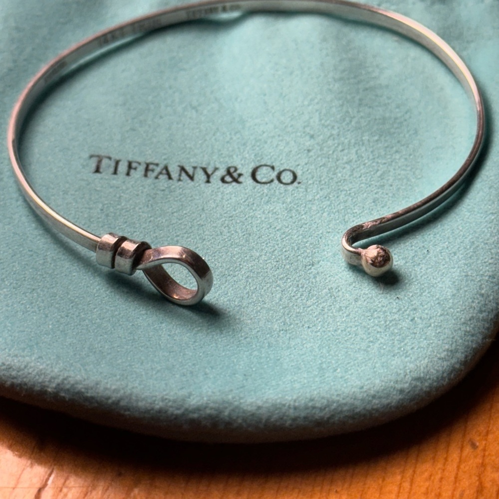 Tiffany & Co. Hook & Eye Rope Knot Bangle Bracelet Sterling Silver 18k Gold